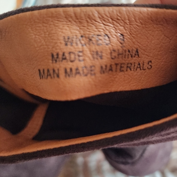 Hey Girl by corkys wicked slip on vegan suede boots size 9 chocolate brown - Picture 2 of 7